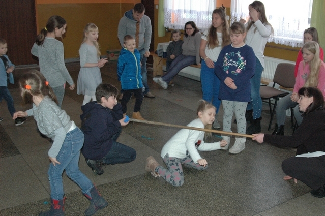 Koło Gospodyń Wiejskich Międzyleś - Choinka